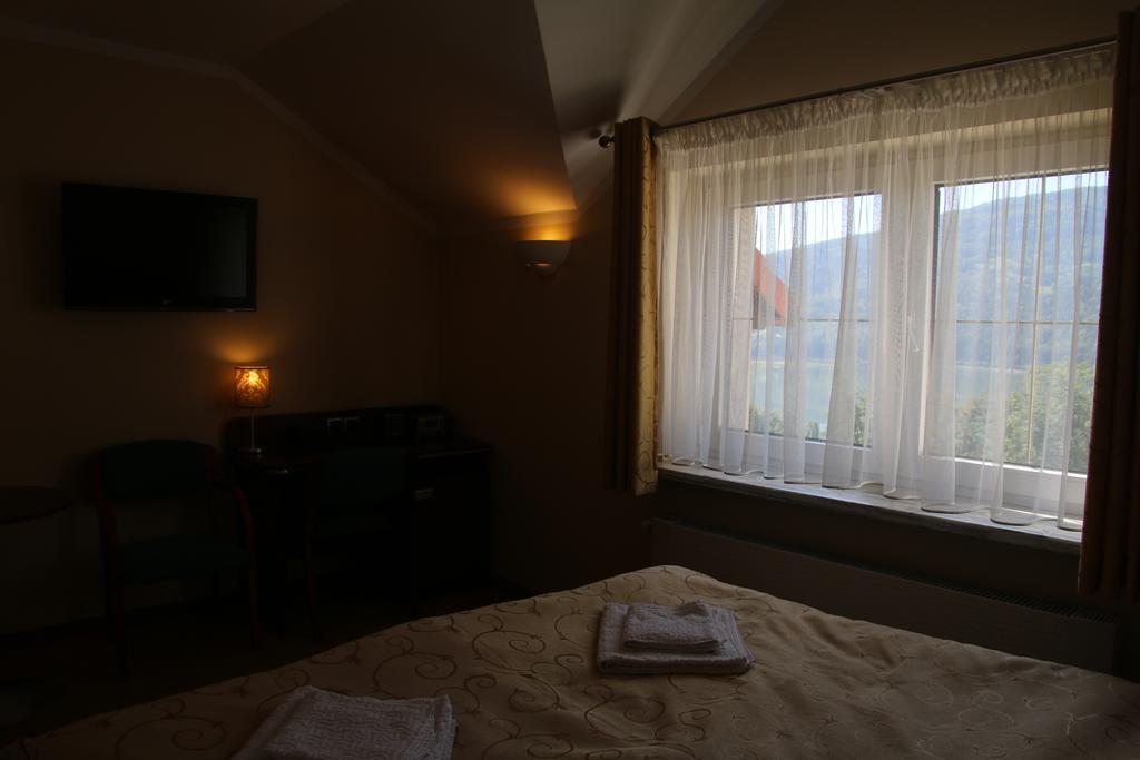 Hotel Willa Pod Skrzydlami Międzybrodzie Bialskie Exterior foto